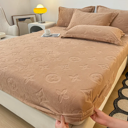Fascean - Milk Velvet Fitted Sheet